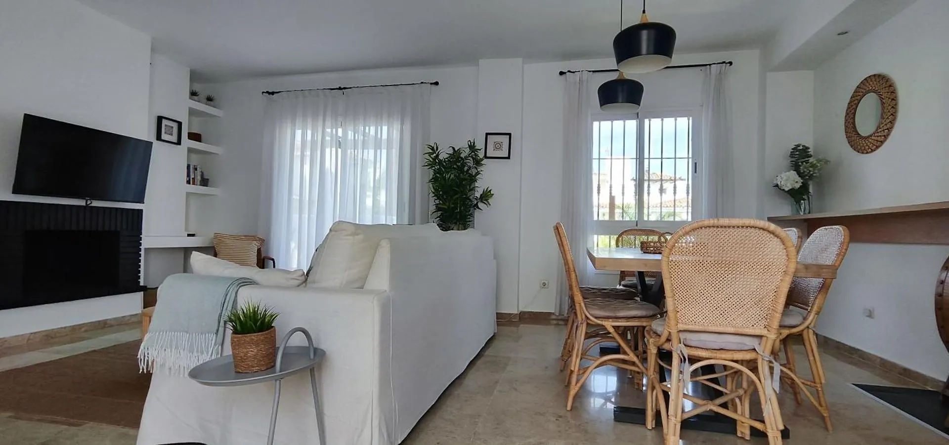 아파트 Los Naranjos Design Duplex Penthouse 마르베야 스페인